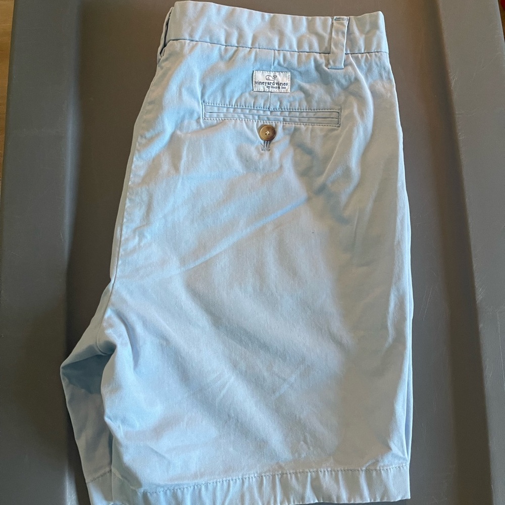 Vineyard Vines Sky Blue Men's Flat Front Shorts, size 34
